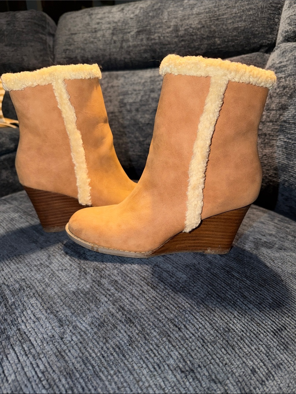 Report Tan Suede Wedge Ankle Boots with Cream Faux-Shearling